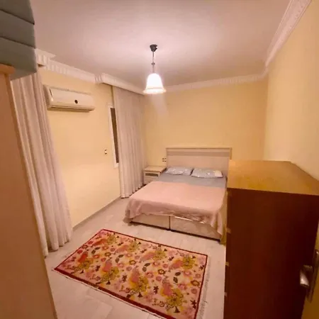 Ladys 1 App 2 Slp Met Zwembad Apartment *